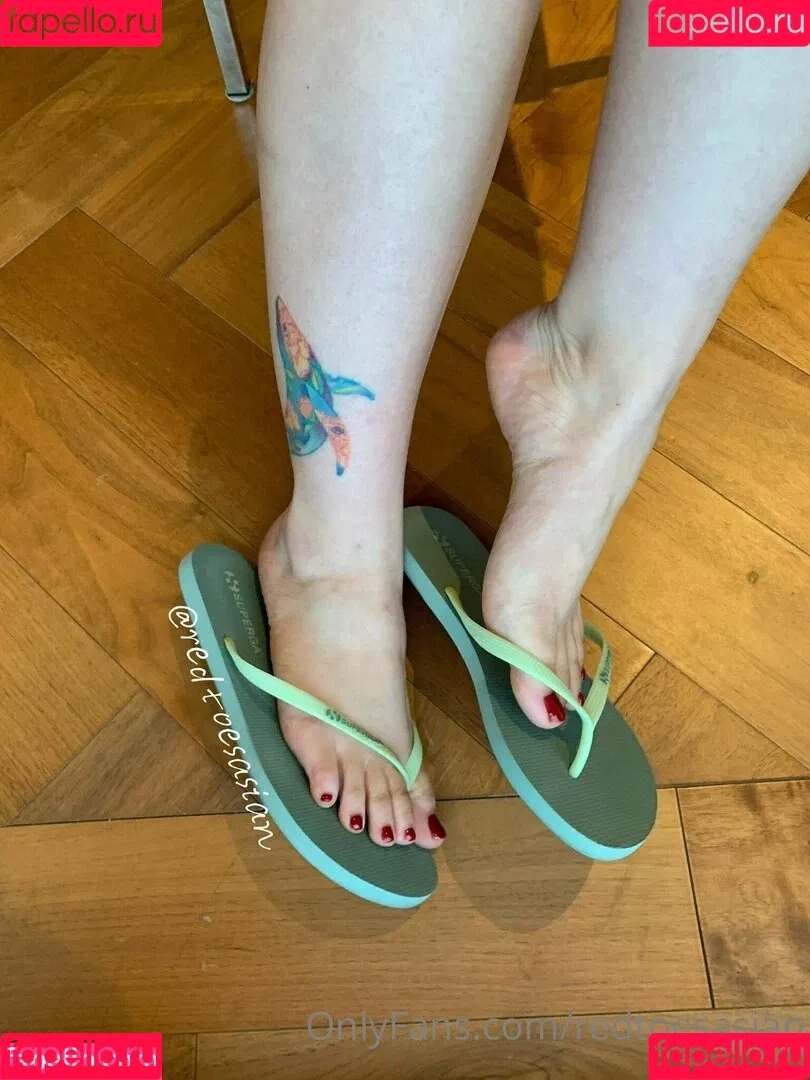 redtoesasian Onlyfans Photo Gallery 