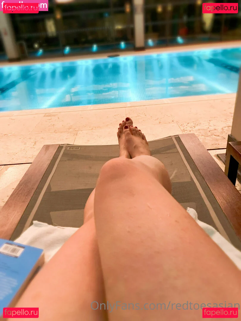 redtoesasian Onlyfans Photo Gallery 