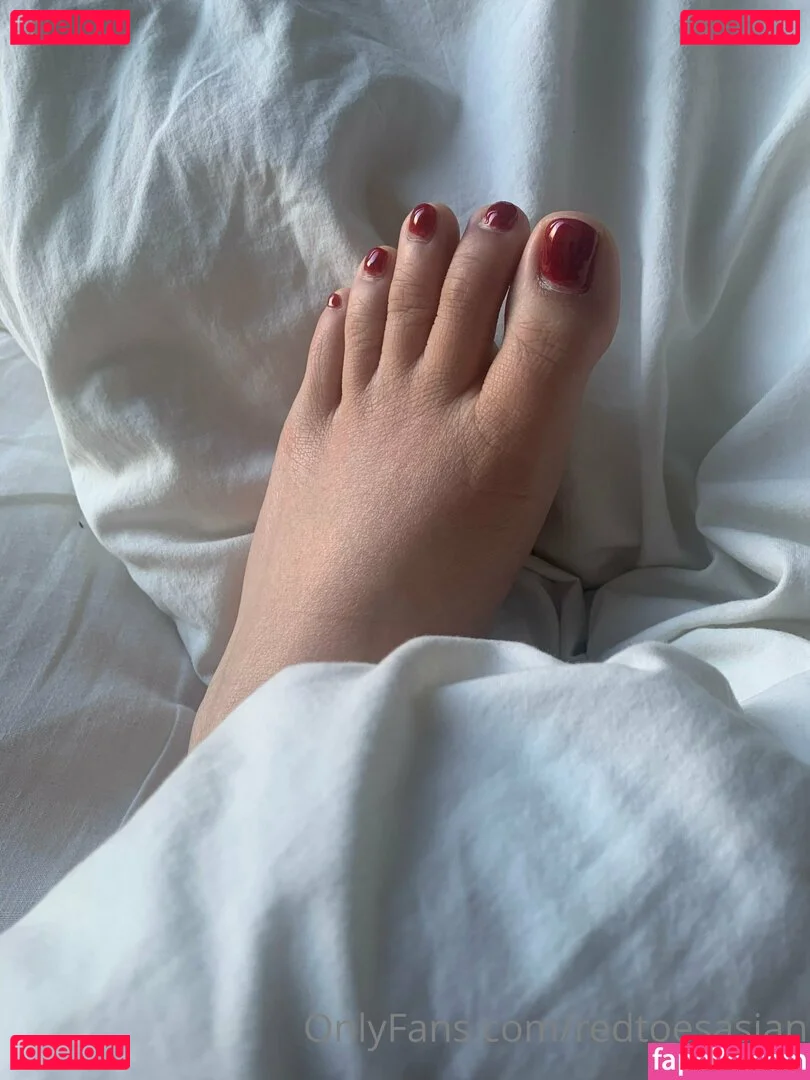redtoesasian Onlyfans Photo Gallery 