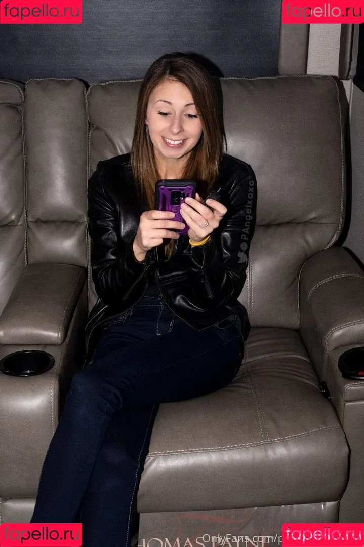 petite_angelxoxo Onlyfans Photo Gallery 
