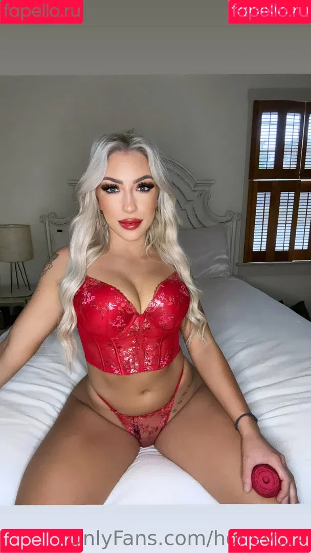 honeyt14 Onlyfans Photo Gallery 
