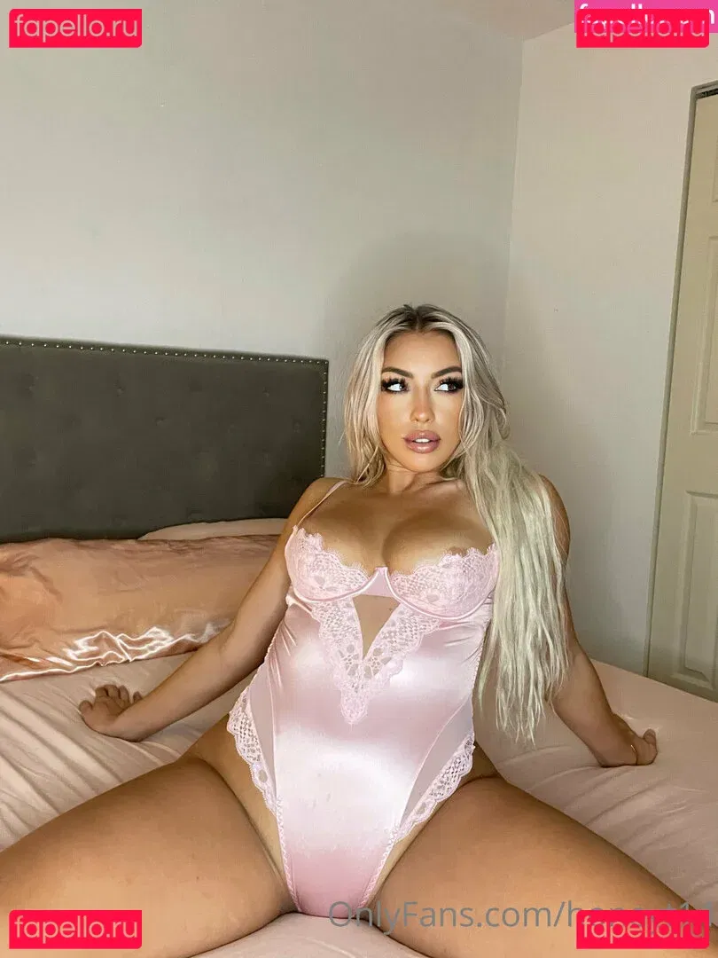 honeyt14 Onlyfans Photo Gallery 