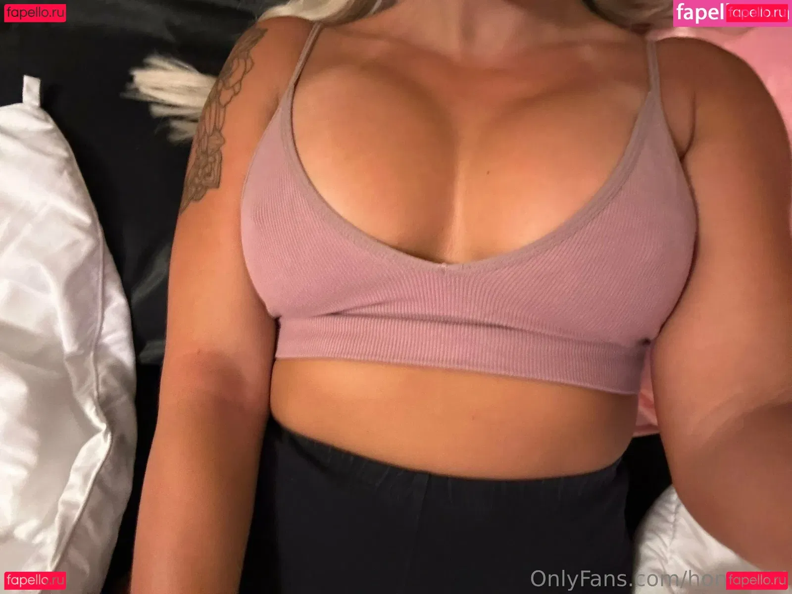 honeyt14 Onlyfans Photo Gallery 