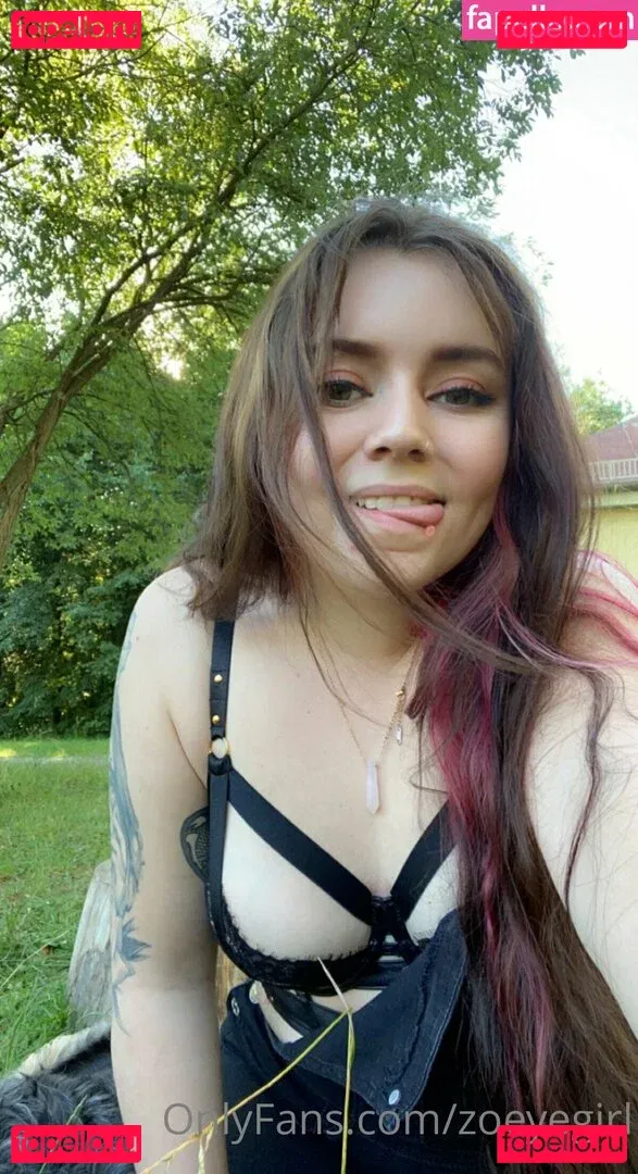zoeyegirl Onlyfans Photo Gallery 