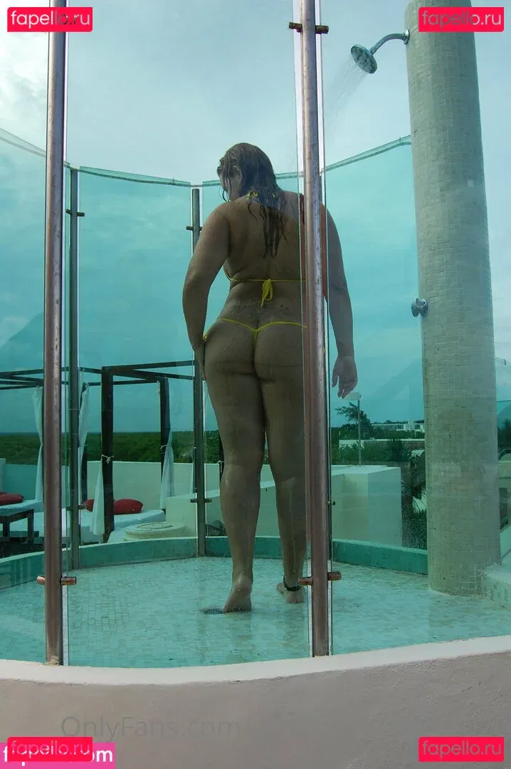 amazingamelia2020 Onlyfans Photo Gallery 