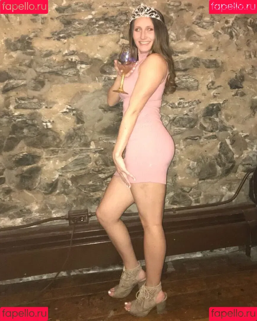 Tara Hansen Onlyfans Photo Gallery 