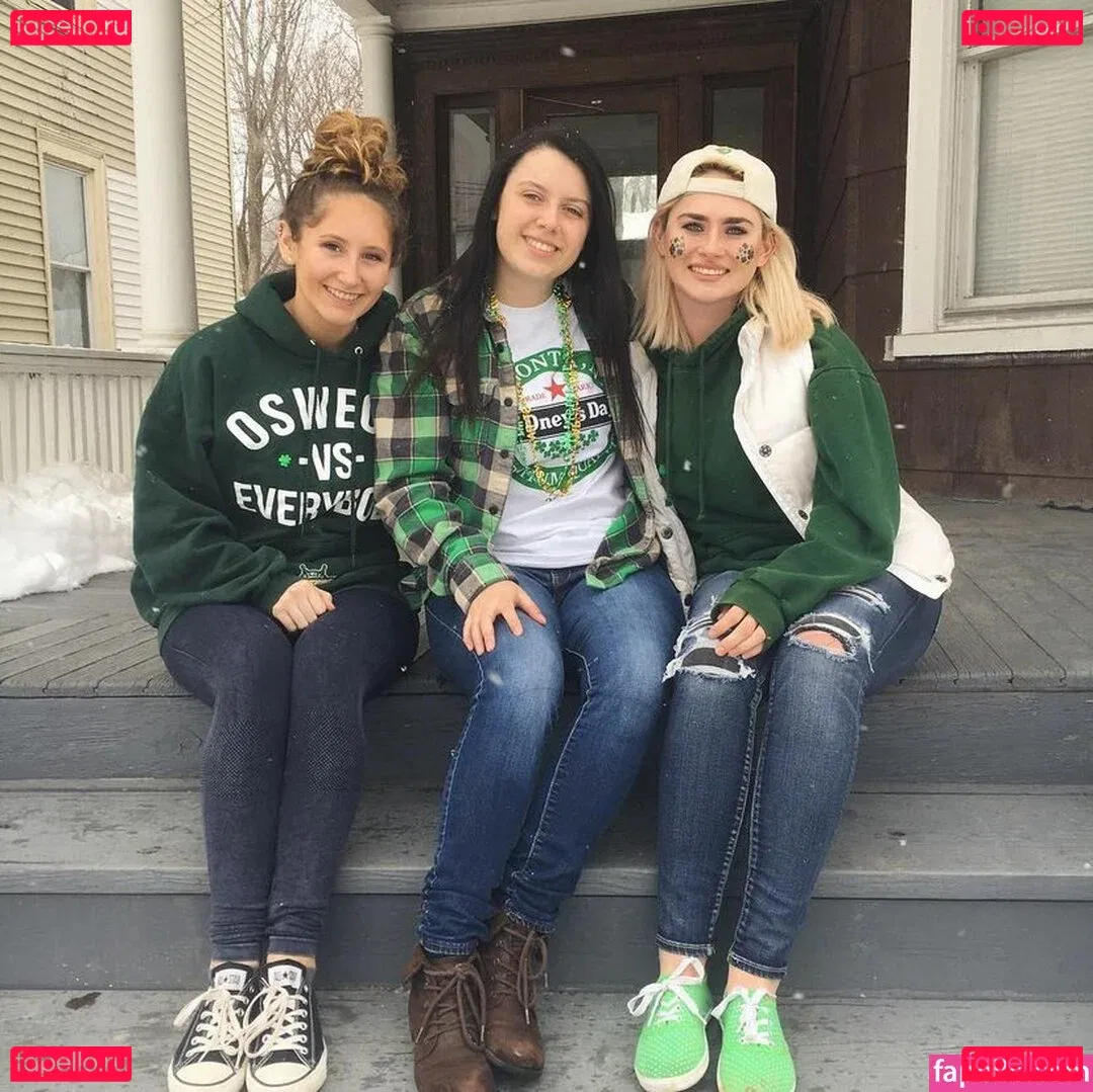 Tara Hansen Onlyfans Photo Gallery 