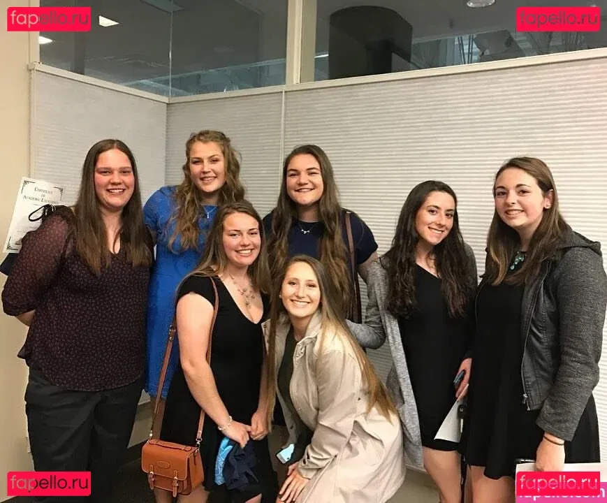 Tara Hansen Onlyfans Photo Gallery 