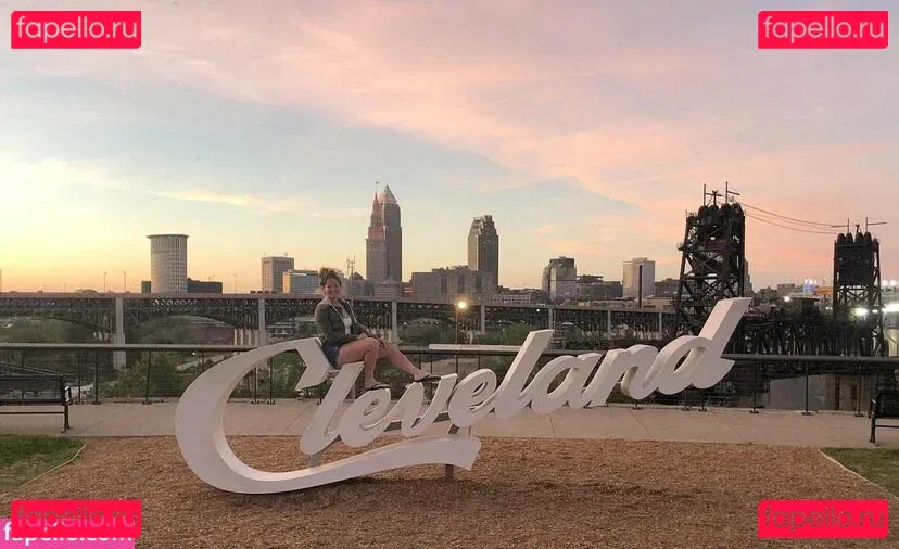 Tara Hansen Onlyfans Photo Gallery 