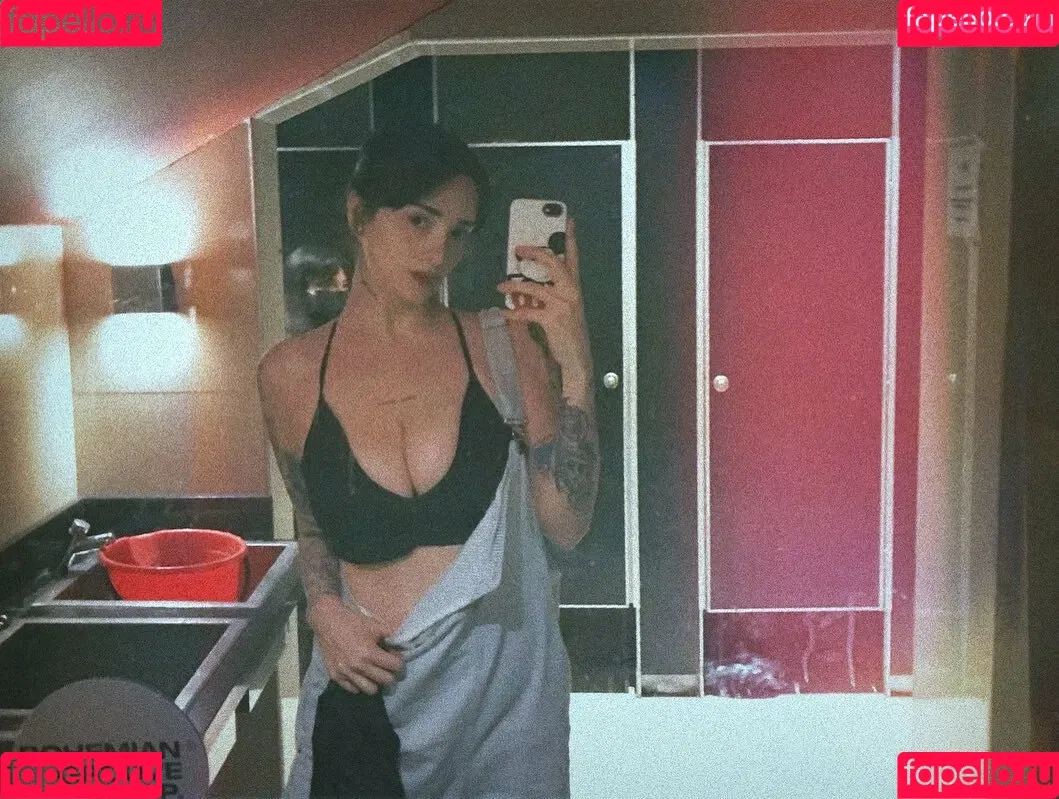Delfi Peralta Onlyfans Photo Gallery 