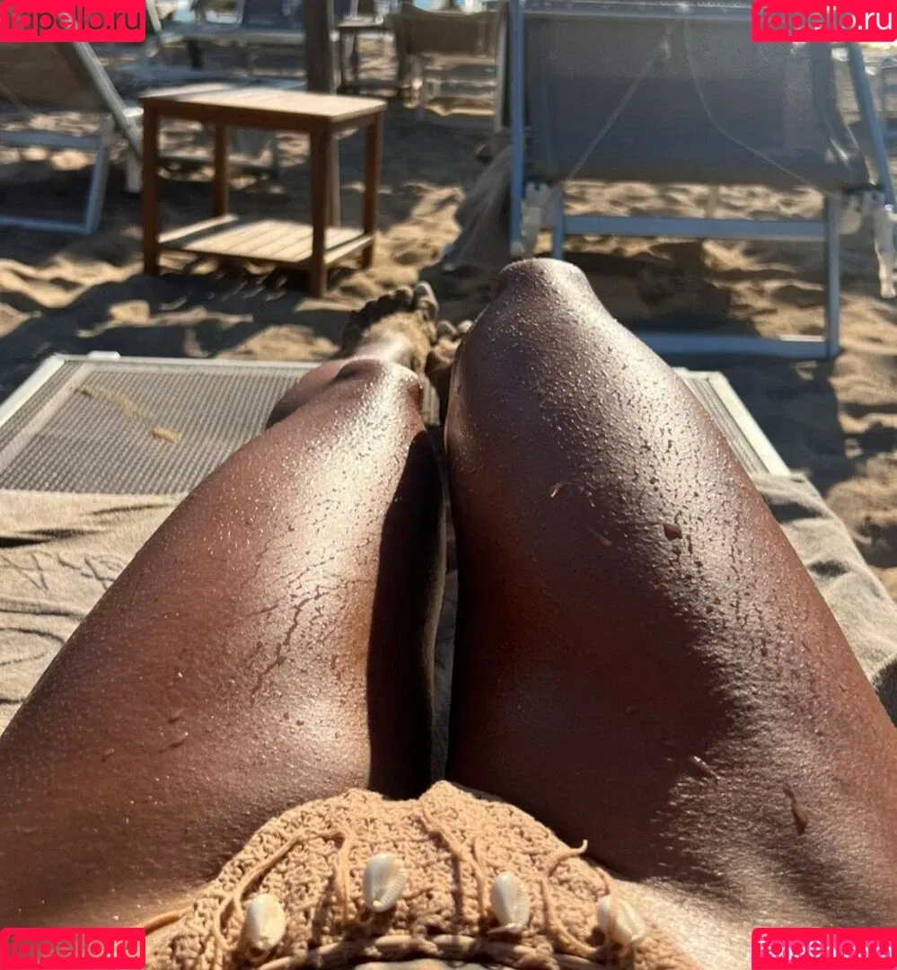 Roberta Pedrelli Onlyfans Photo Gallery 