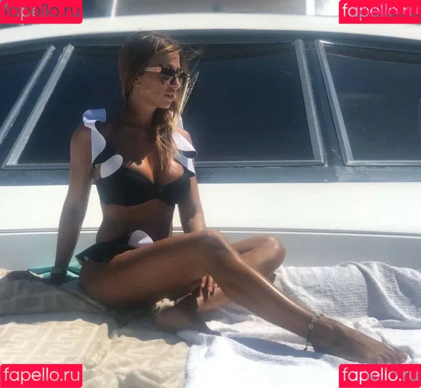 Roberta Pedrelli Onlyfans Photo Gallery 