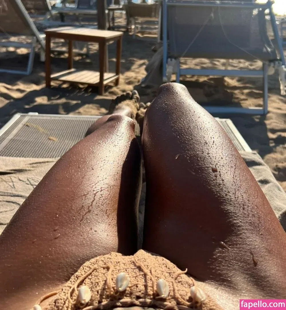 Roberta Pedrelli Onlyfans Photo Gallery 