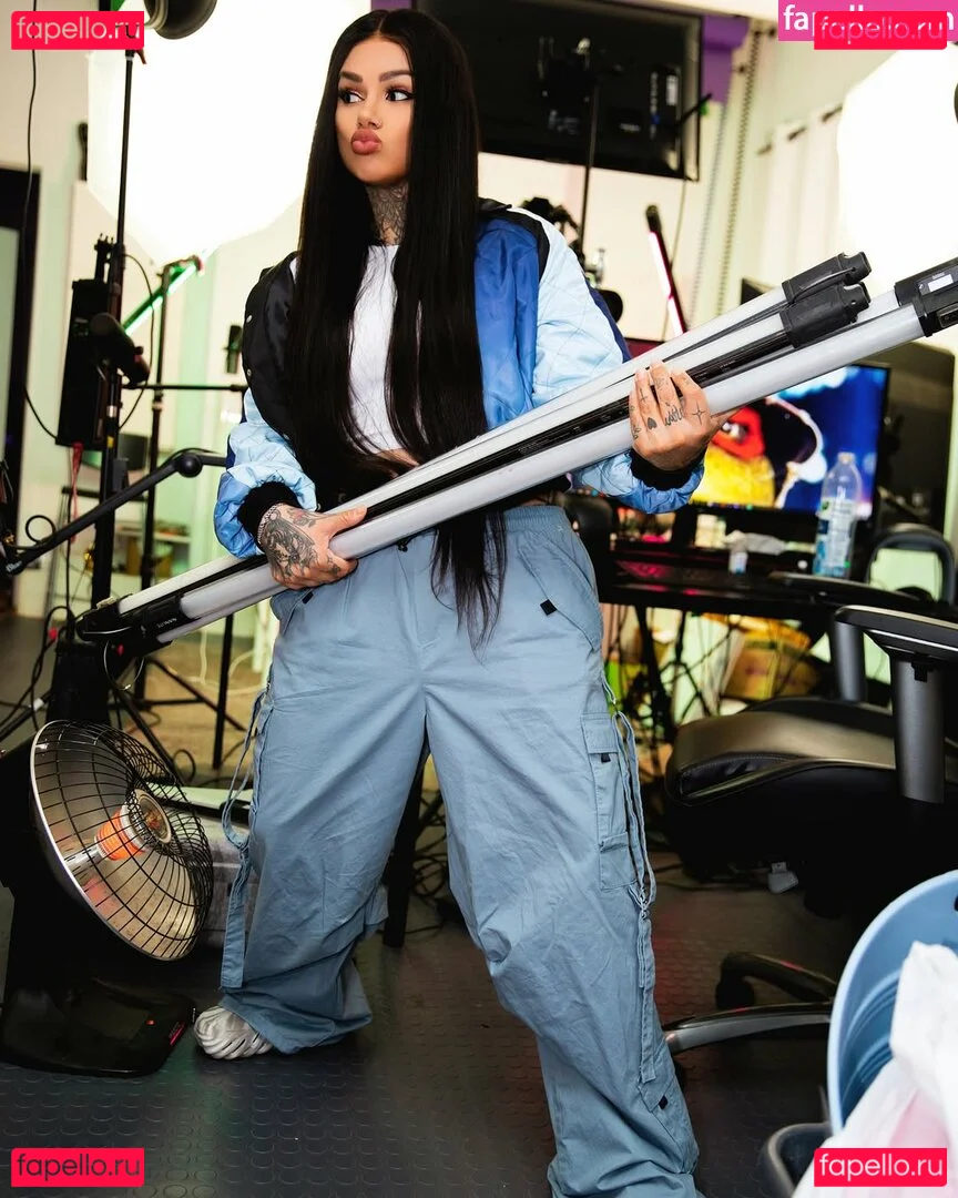 Snow Tha Product Onlyfans Photo Gallery 