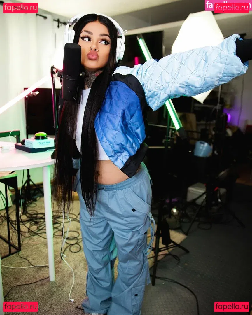 Snow Tha Product Onlyfans Photo Gallery 