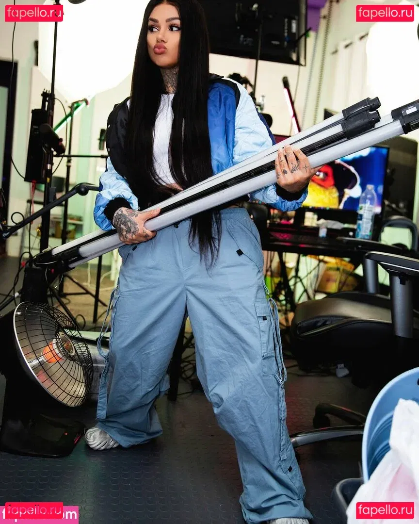 Snow Tha Product Onlyfans Photo Gallery 