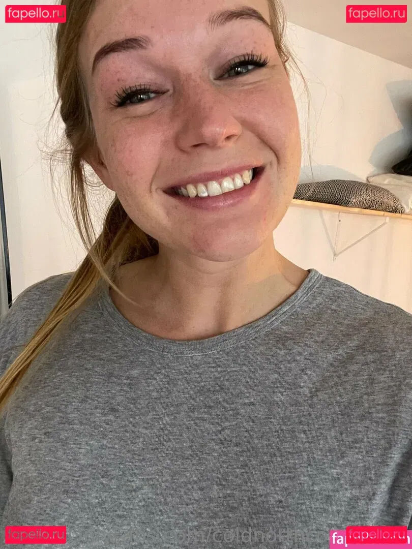 saganorthfree Onlyfans Photo Gallery 