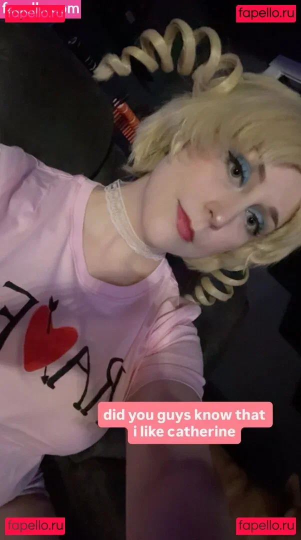 Maddie Reznor Onlyfans Photo Gallery 