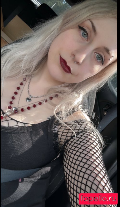 Maddie Reznor Nude Onlyfans Photo 5