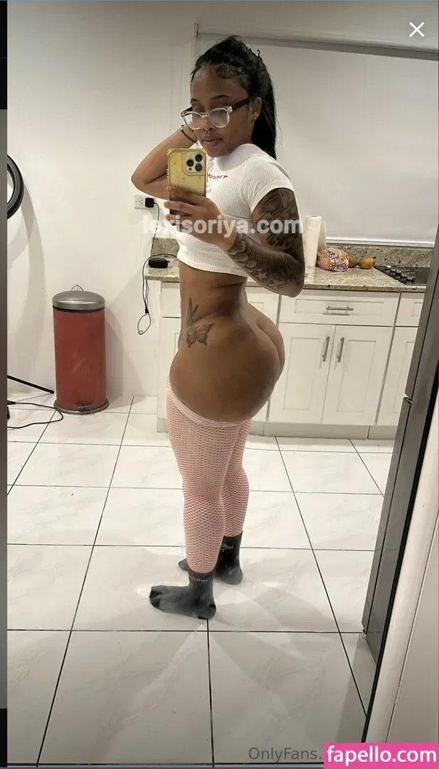 Lexisoriya Onlyfans Photo Gallery 