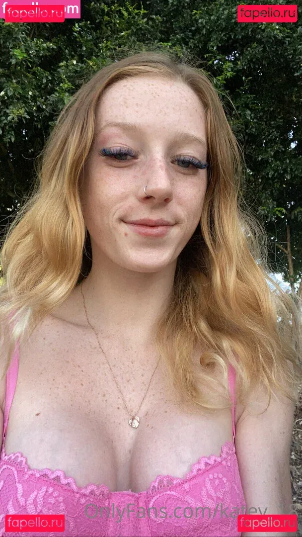 katey_18 Onlyfans Photo Gallery 