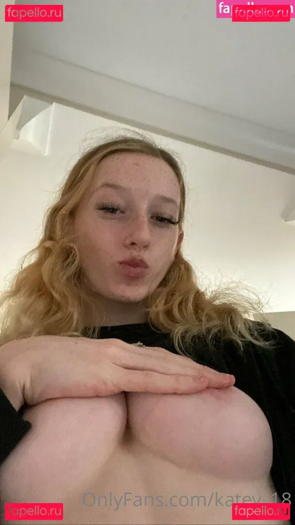 katey_18 Onlyfans Photo Gallery 