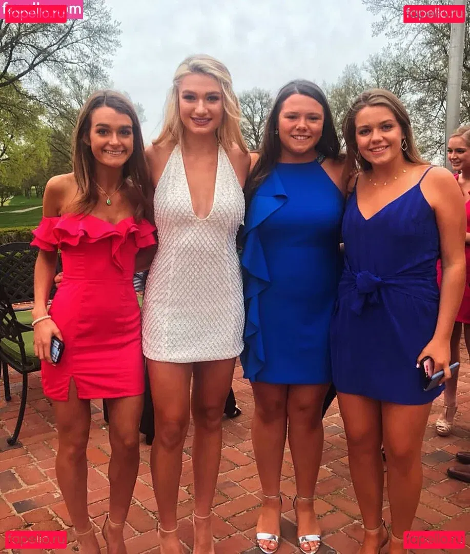 Skyler Lesslie Onlyfans Photo Gallery 