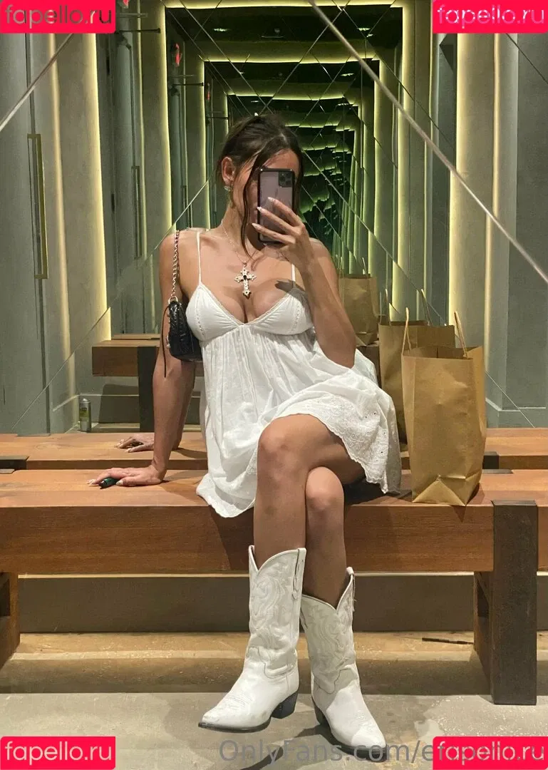 erisonice Onlyfans Photo Gallery 