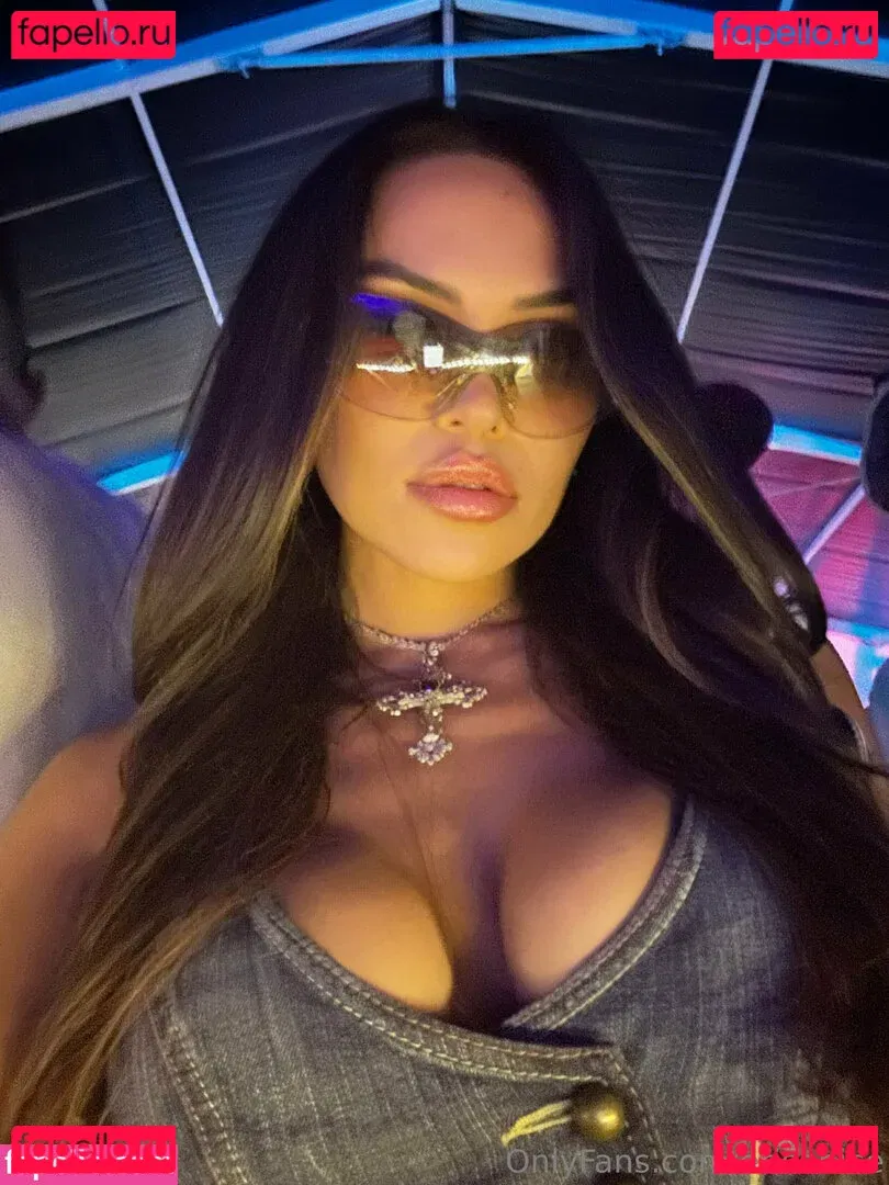 erisonice Onlyfans Photo Gallery 