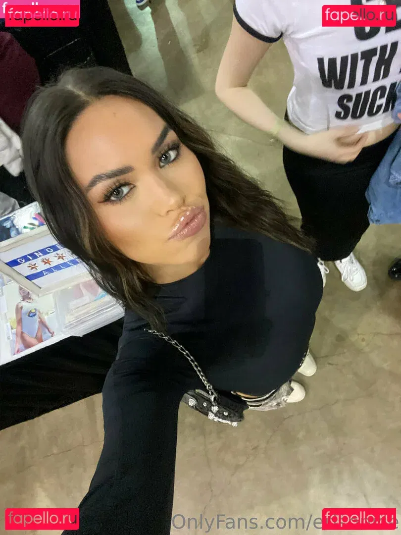 erisonice Onlyfans Photo Gallery 