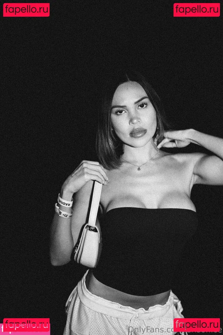 erisonice Onlyfans Photo Gallery 