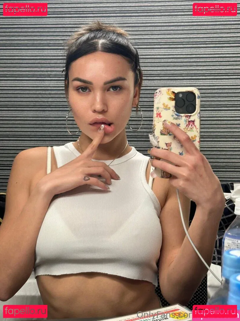 erisonice Onlyfans Photo Gallery 