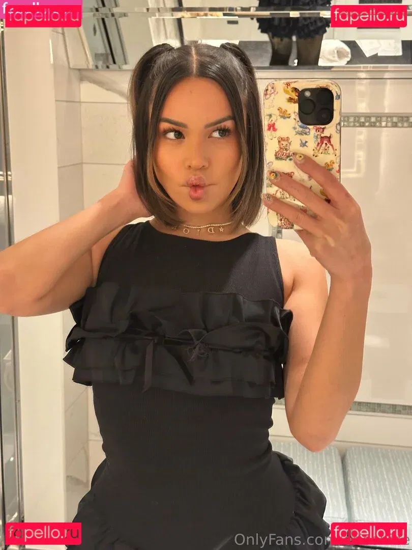 erisonice Onlyfans Photo Gallery 