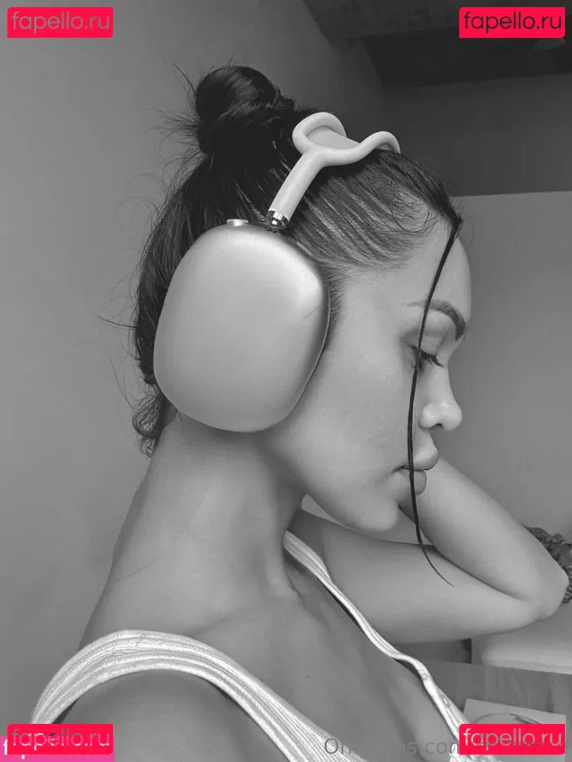 erisonice Onlyfans Photo Gallery 