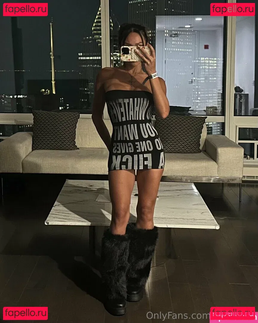 erisonice Onlyfans Photo Gallery 