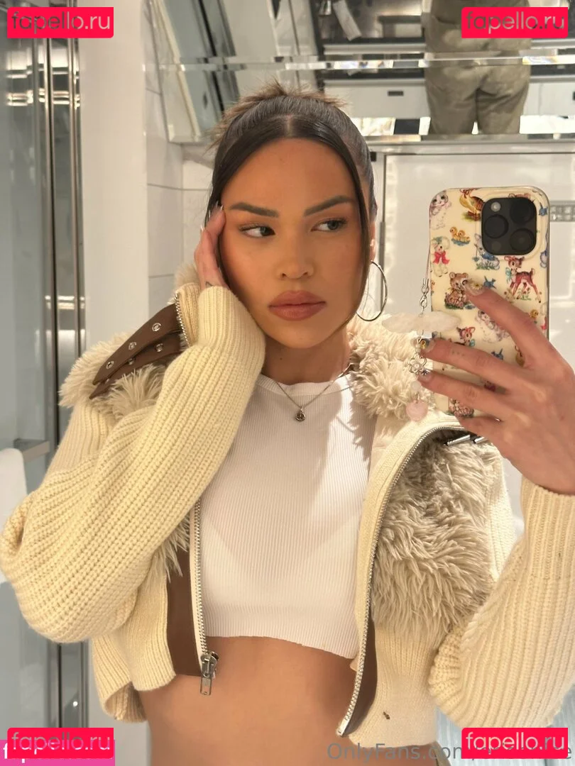 erisonice Onlyfans Photo Gallery 