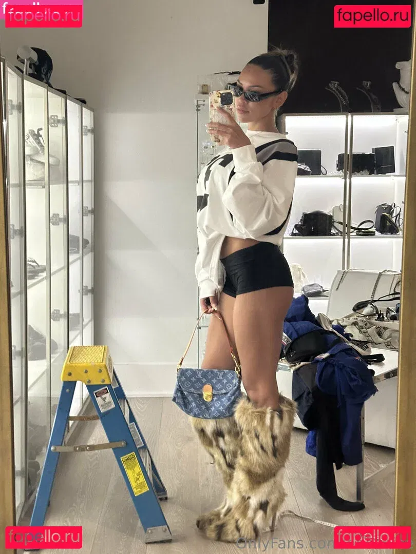 erisonice Onlyfans Photo Gallery 