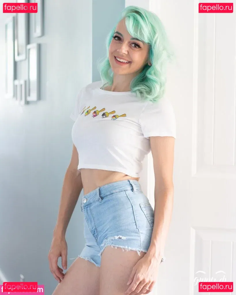 Ginny Di Onlyfans Photo Gallery 