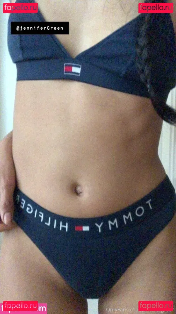 j3nnifergreen Onlyfans Photo Gallery 