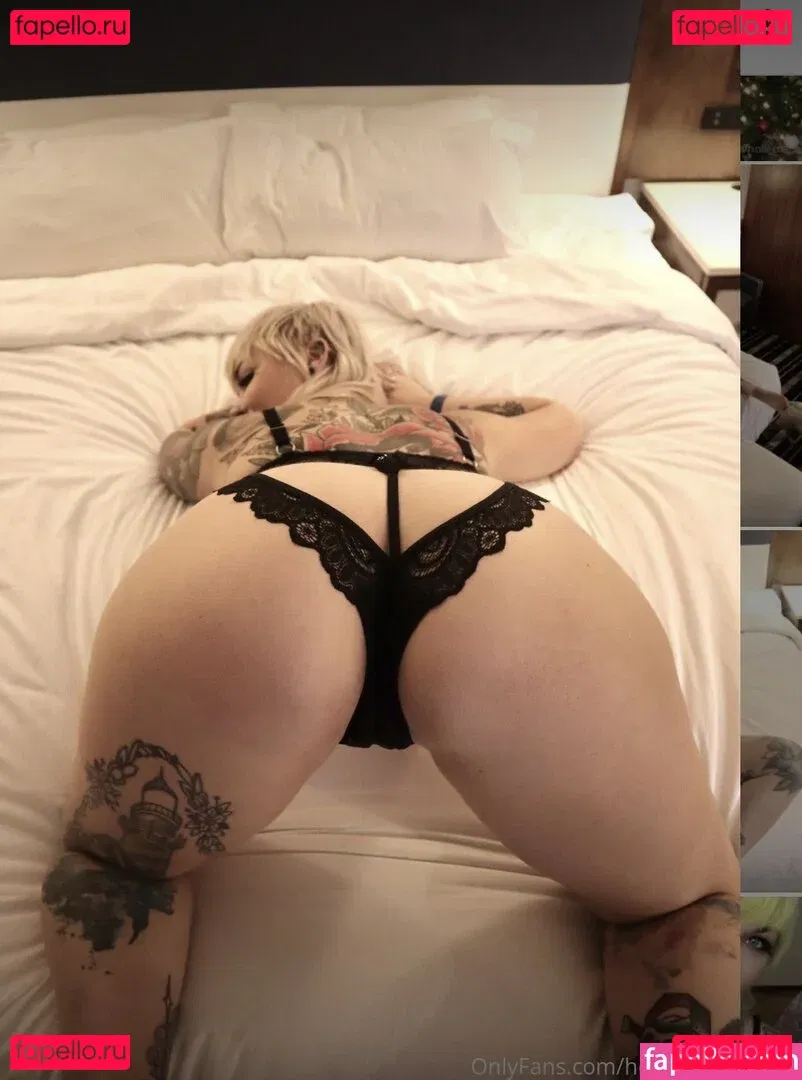 Holli Marie Onlyfans Photo Gallery 