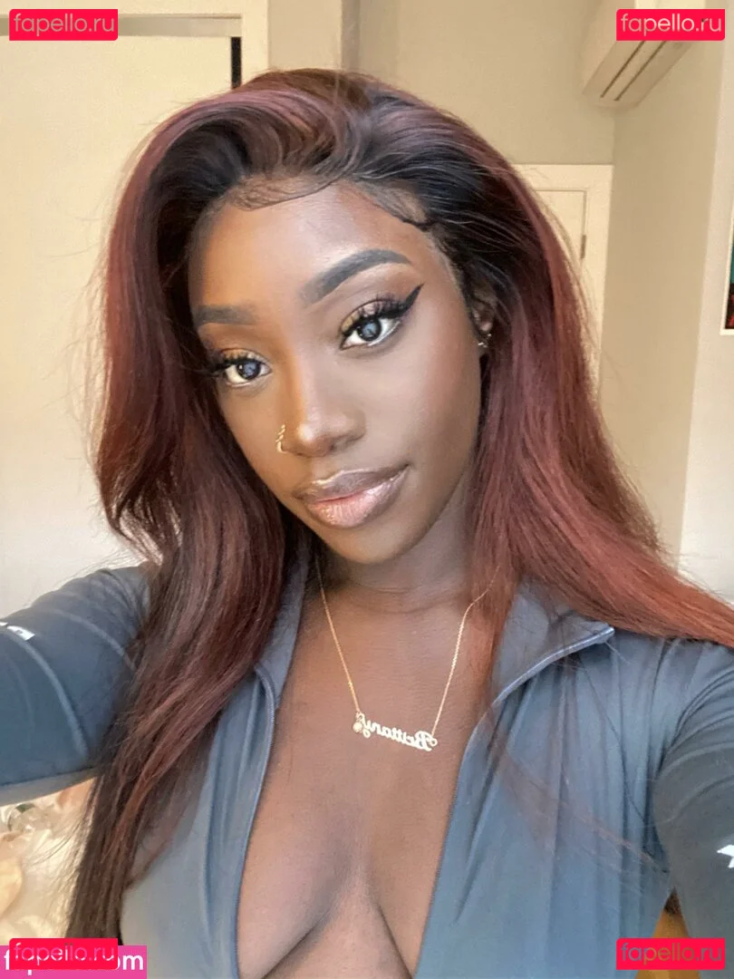 iivywren Onlyfans Photo Gallery 