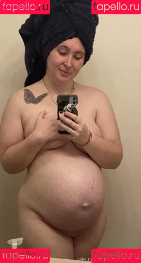 pr3ttyandpr3gnant Onlyfans Photo Gallery 