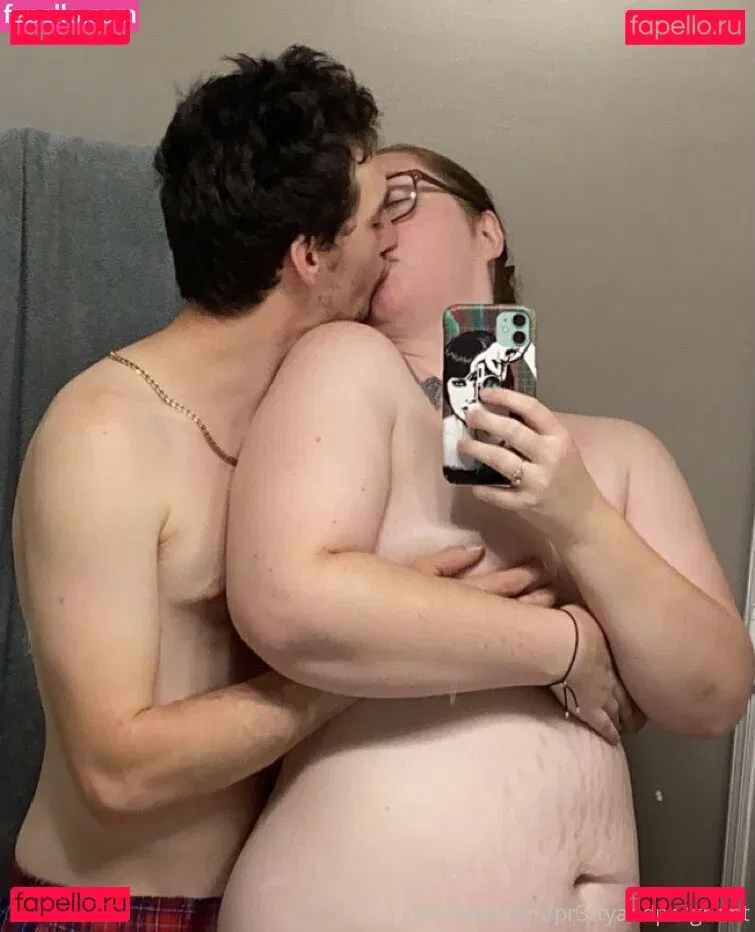 pr3ttyandpr3gnant Onlyfans Photo Gallery 