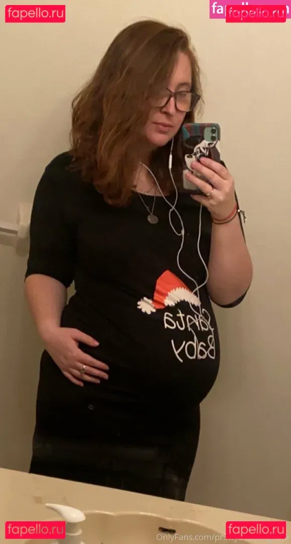 pr3ttyandpr3gnant Onlyfans Photo Gallery 