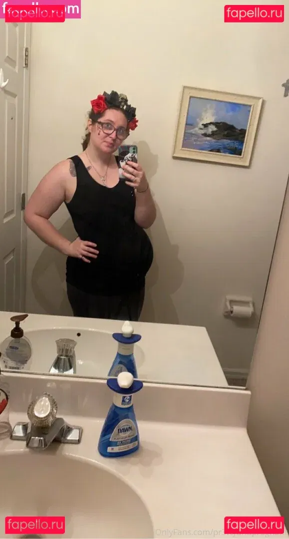 pr3ttyandpr3gnant Onlyfans Photo Gallery 