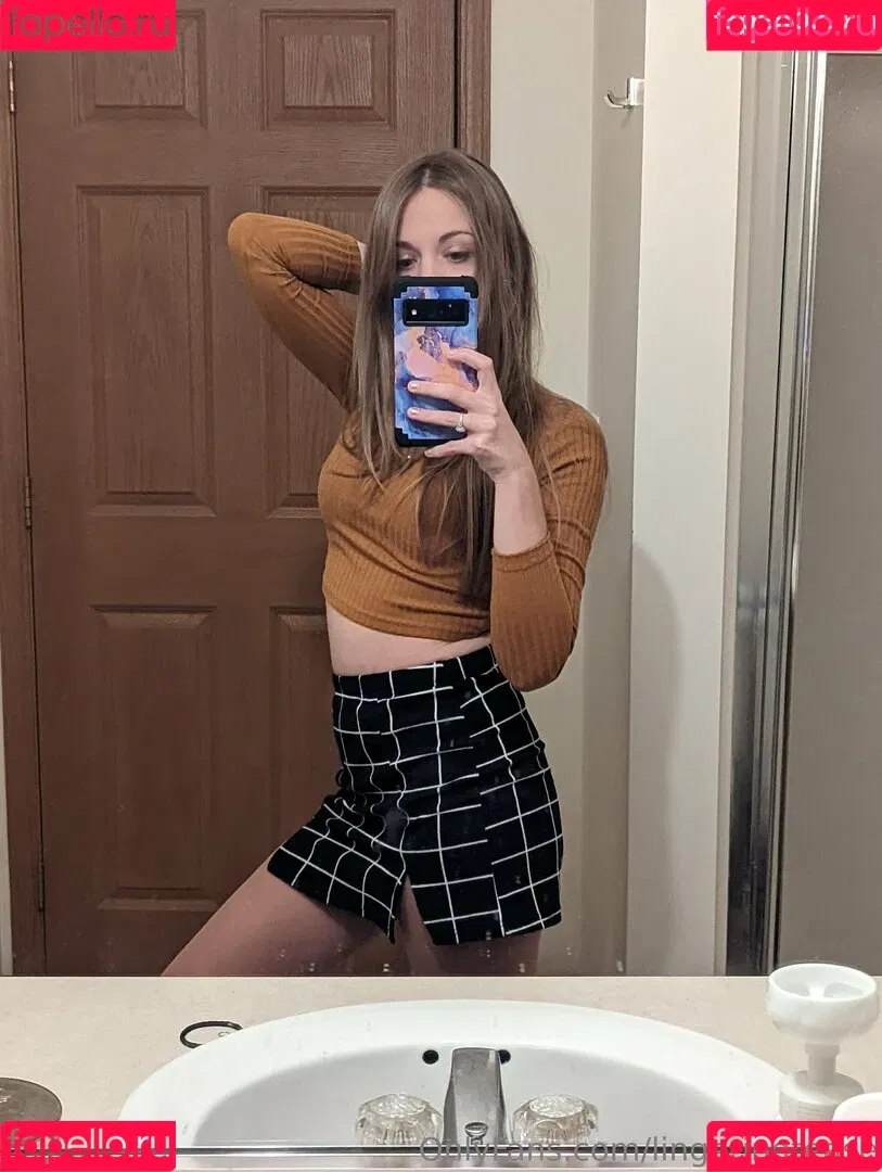 lingeringtease Onlyfans Photo Gallery 