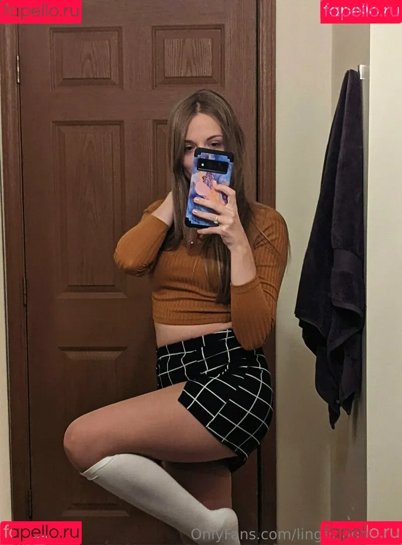 lingeringtease Onlyfans Photo Gallery 