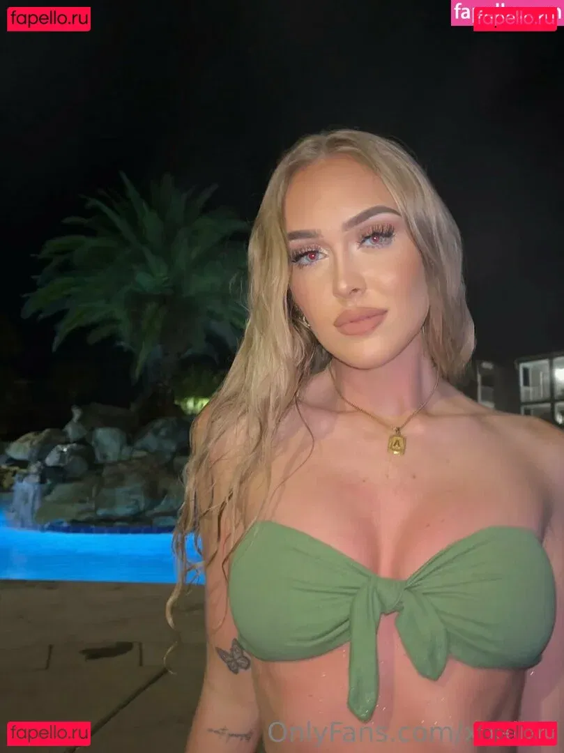 xoaliaa Onlyfans Photo Gallery 