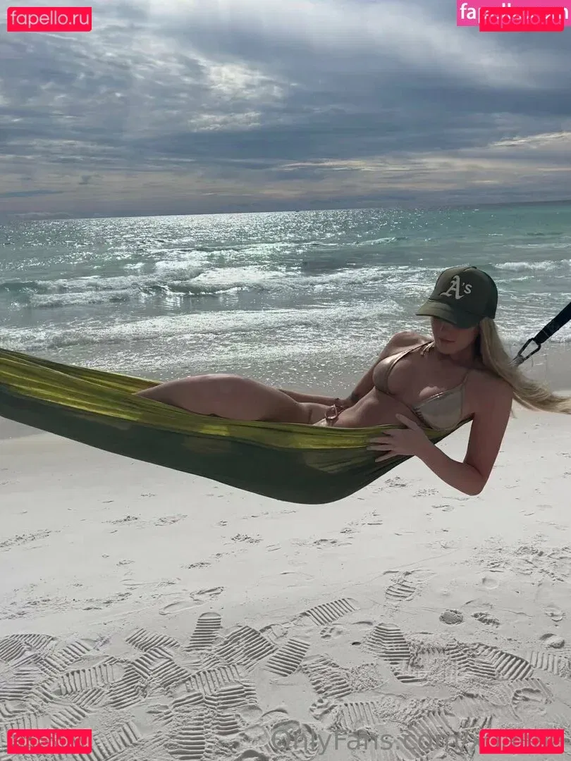 xoaliaa Onlyfans Photo Gallery 