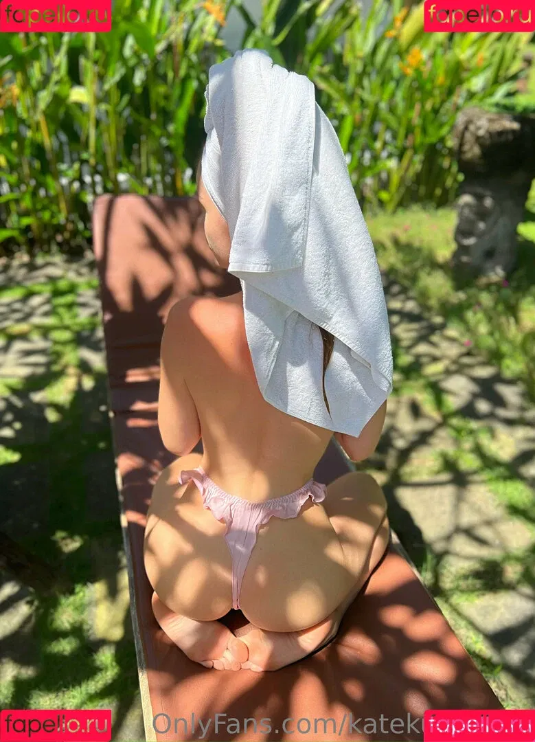 katekurayfree Onlyfans Photo Gallery 